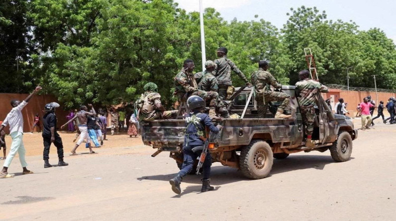 فشل محتمل.. 7 عراقيل أمام تدخل إيكواس عسكريا في النيجر